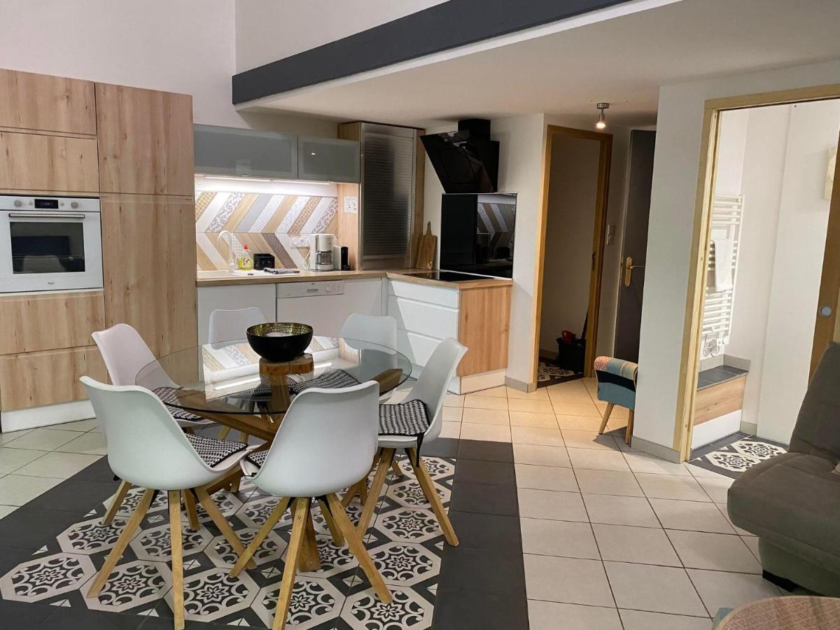 Appartement Cosy - Les Ecureuils Ares Ngoại thất bức ảnh
